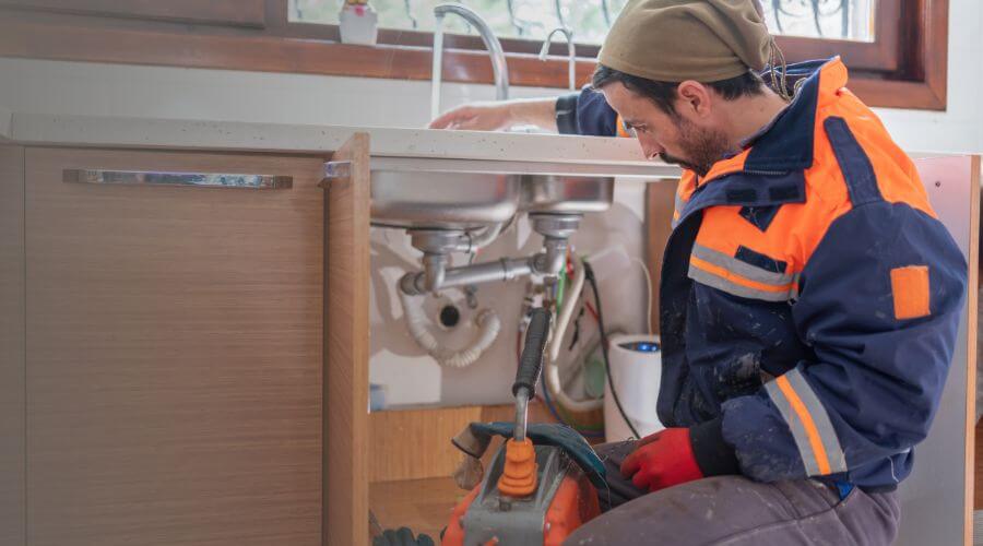 leaky faucet repair in Santa Fe, NM